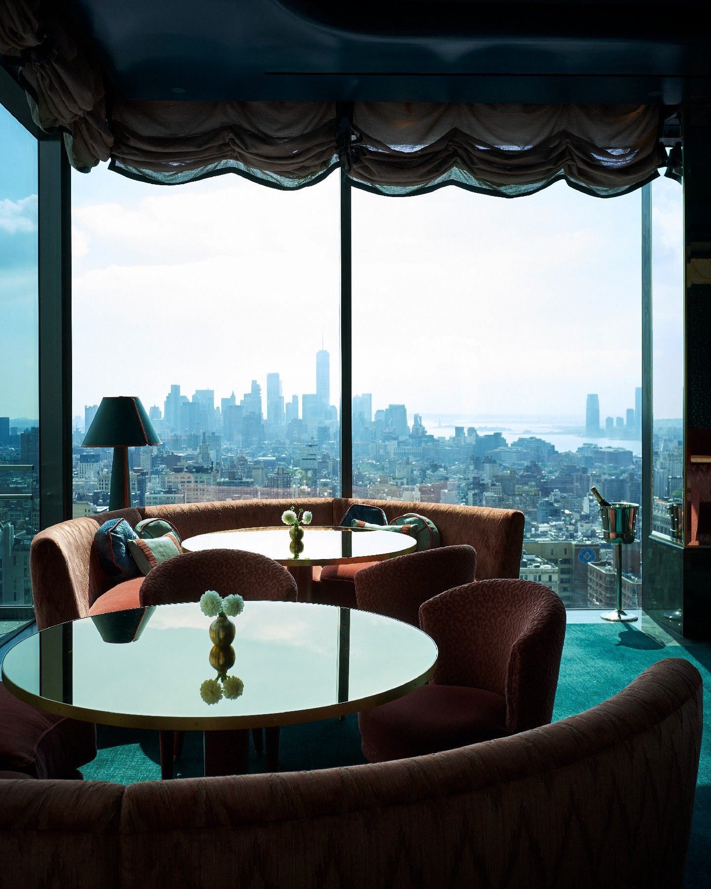 Nubeluz new york rooftop bar 