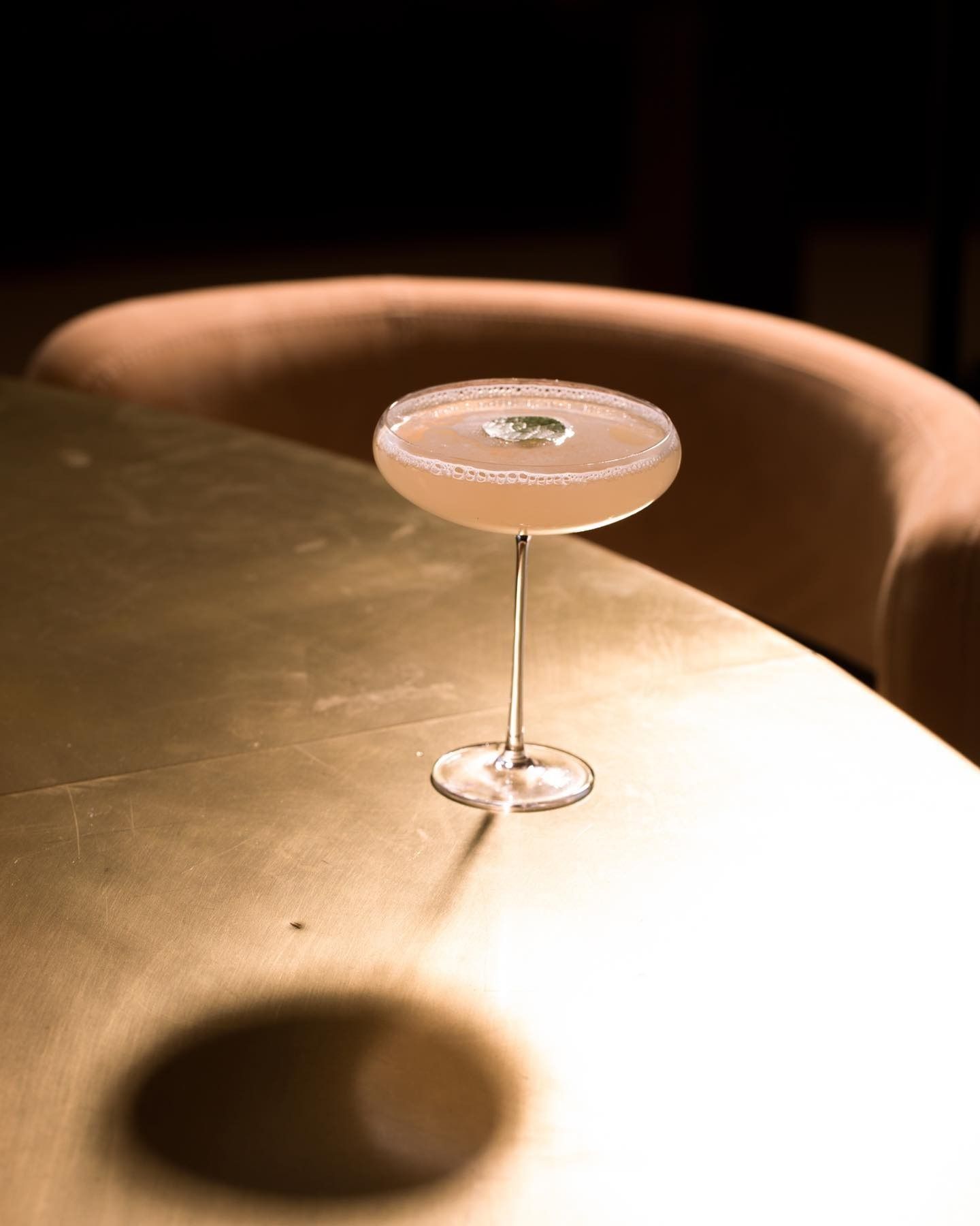 Overstory Rooftop Bar FiDi Rent NYC Cocktail