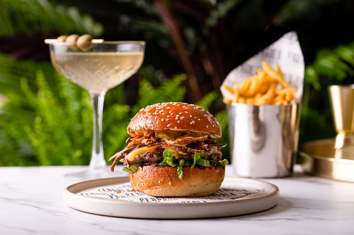 Pergola on the wharf canary wharf bar