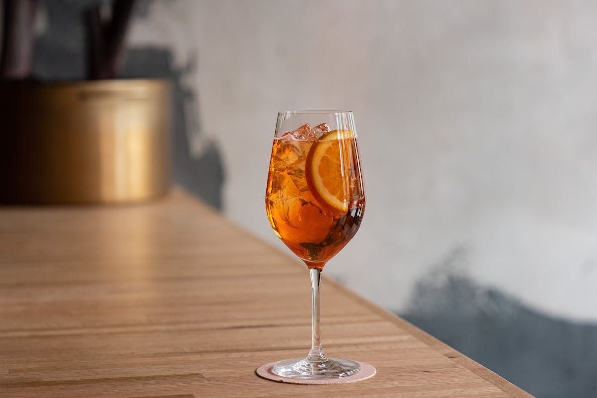 A stylish natural wine bar in Brooklyn: Pips image 3