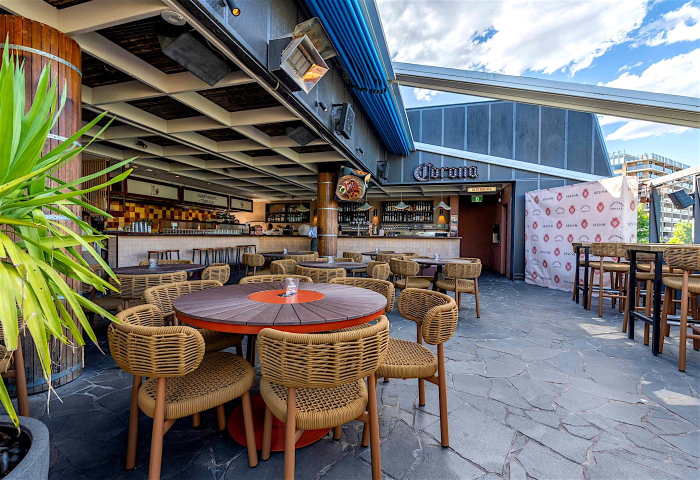 Sweethearts Terraza, Potts Point Hotel1