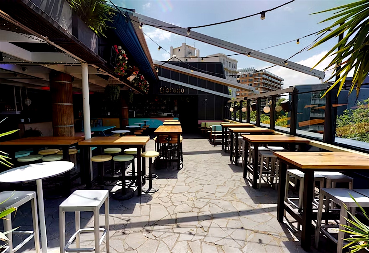 Sweethearts Rooftop, Potts Point Hotel1