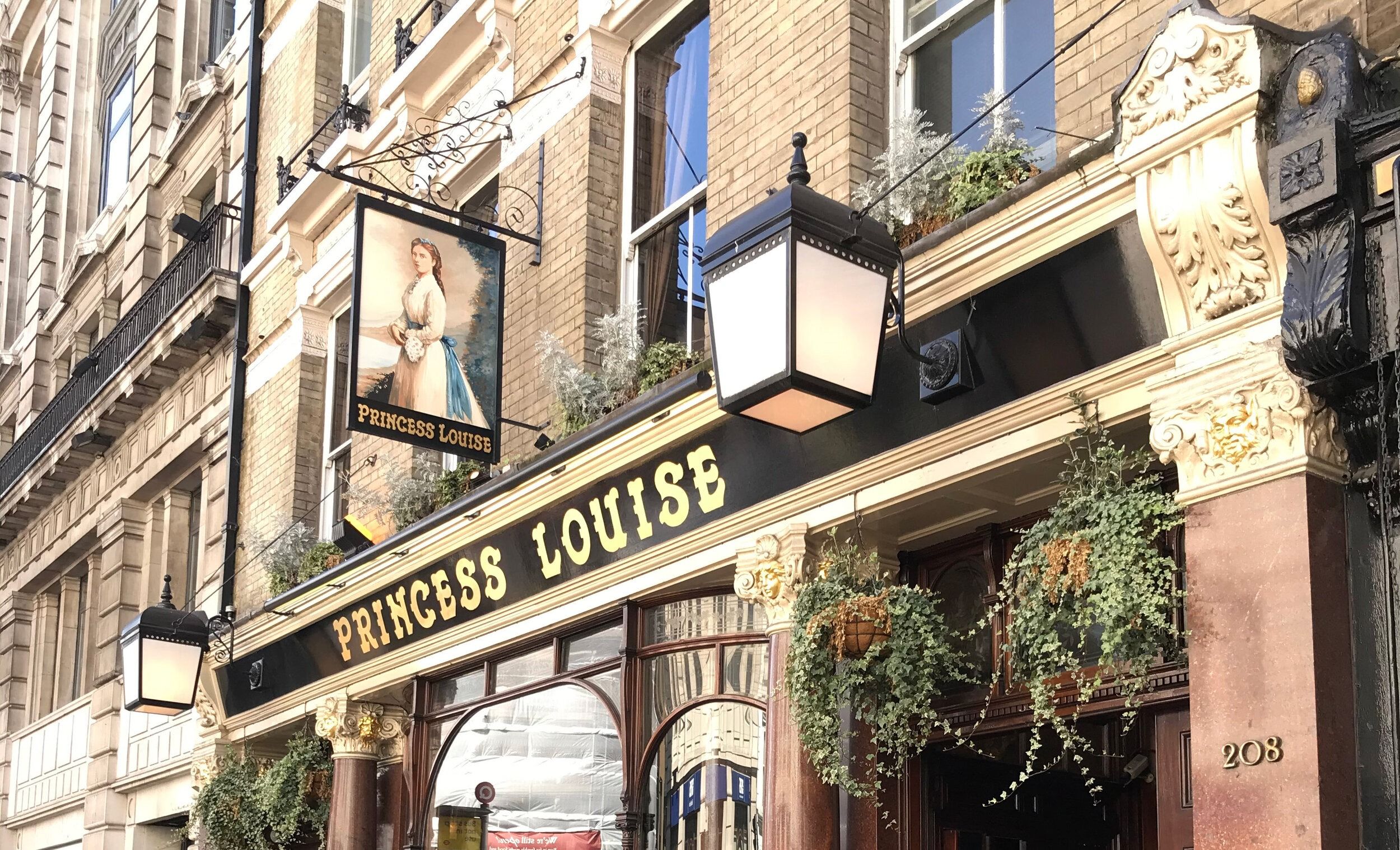 A West end pub frozen in the Victorian era: Princess Louise1