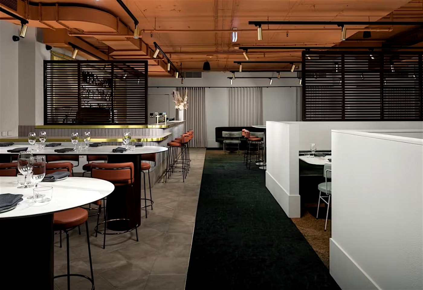 Eva's Restaurant & Bar, Pullman Melbourne City Centre image 3