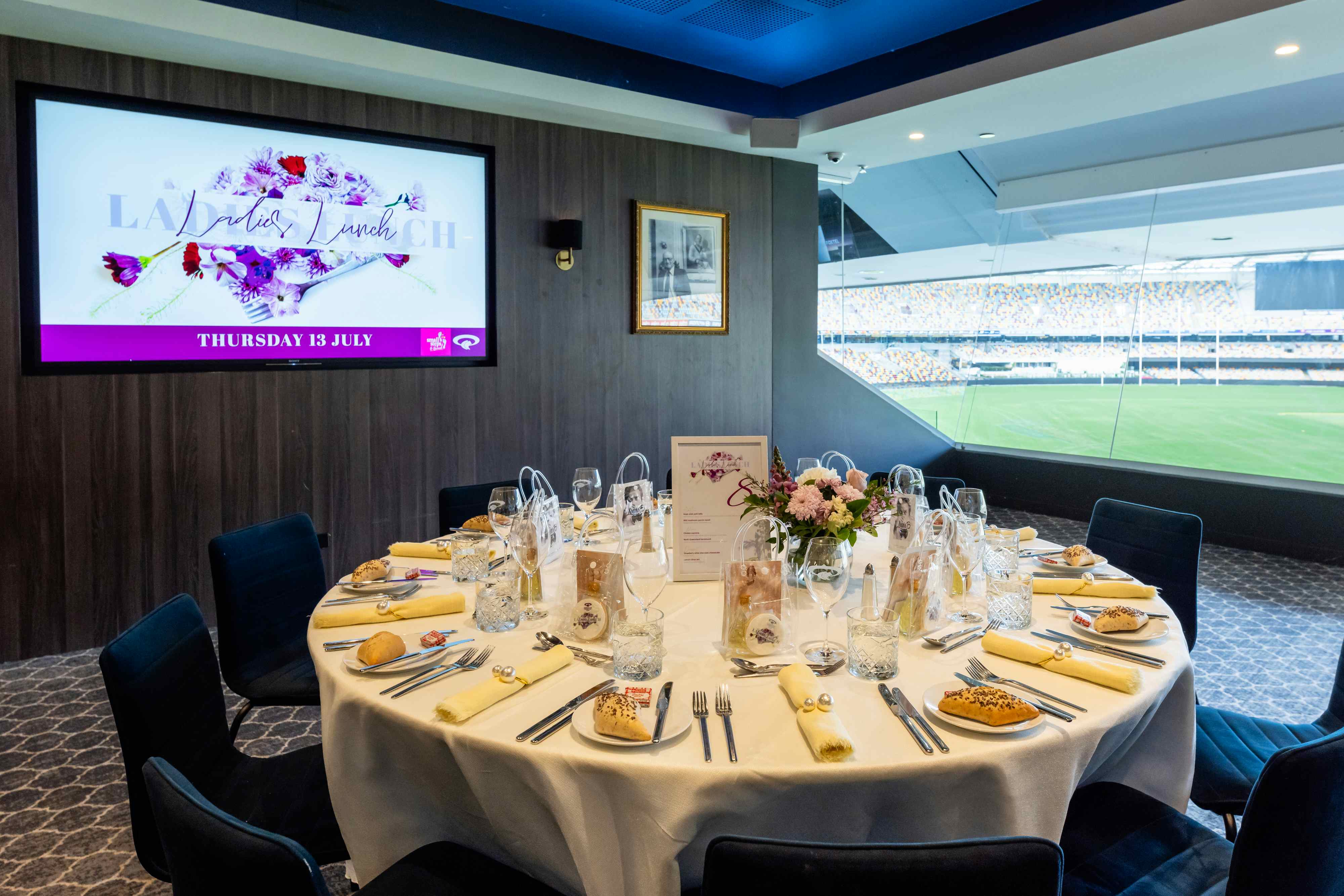 Glass Viewing Room, Queensland Cricketers' Club image 3