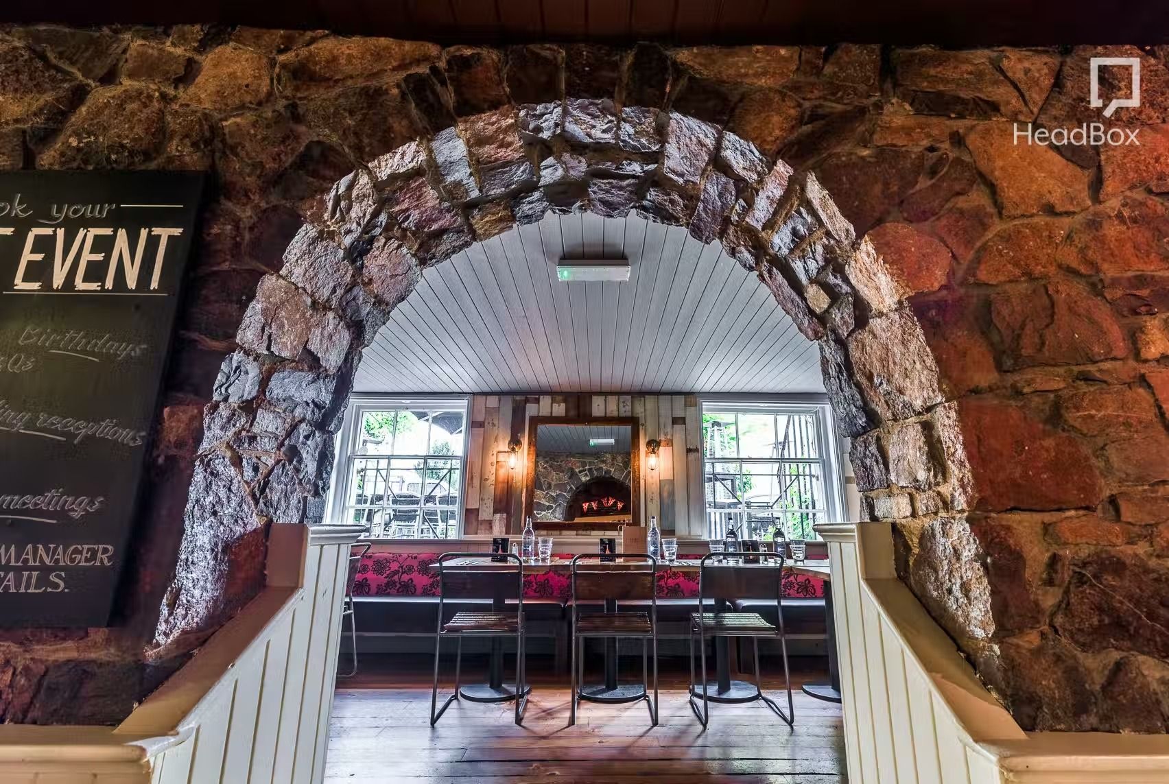 Racks Bar Unique venues 1