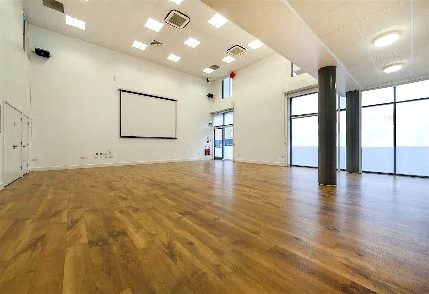 There is room for up to 100 people at this London rehearsal studio