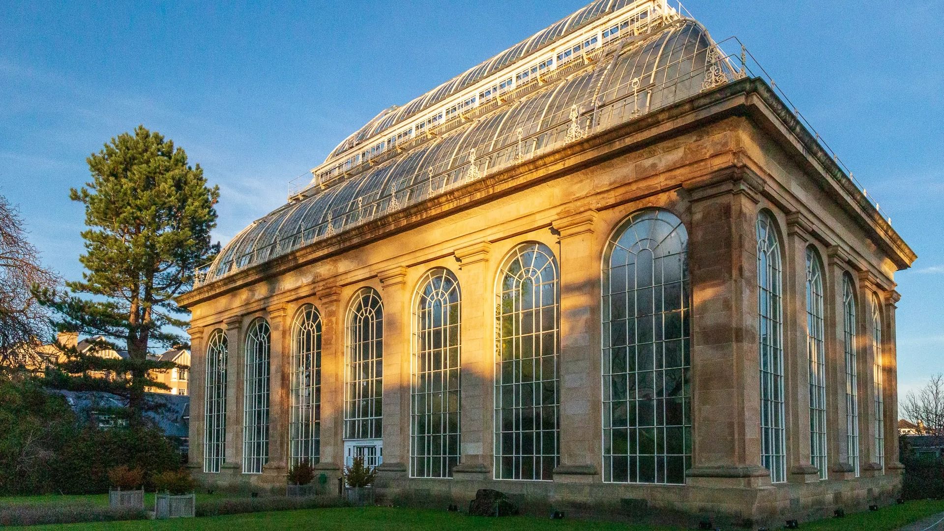 Edinburgh summer party venues (for that one week of summer)