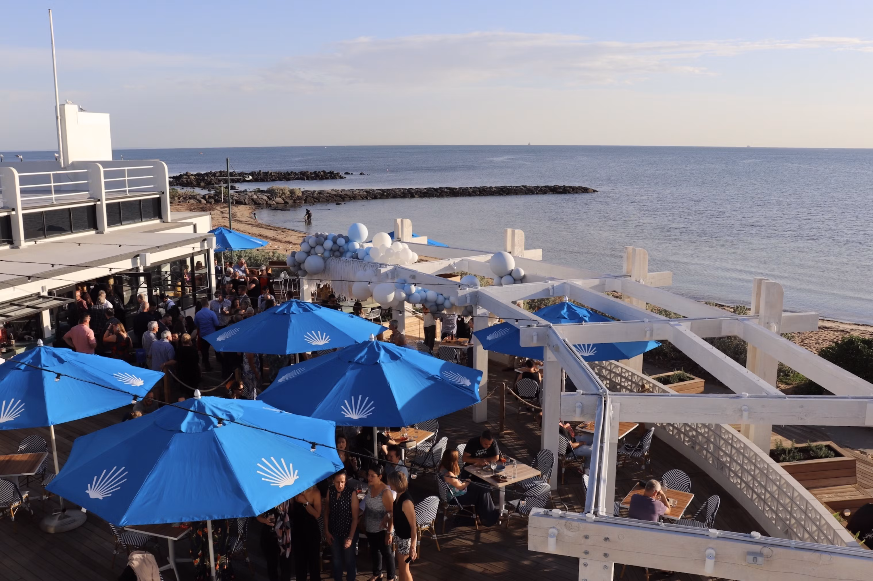 Half Deck, Sebastian Beach Grill image 2