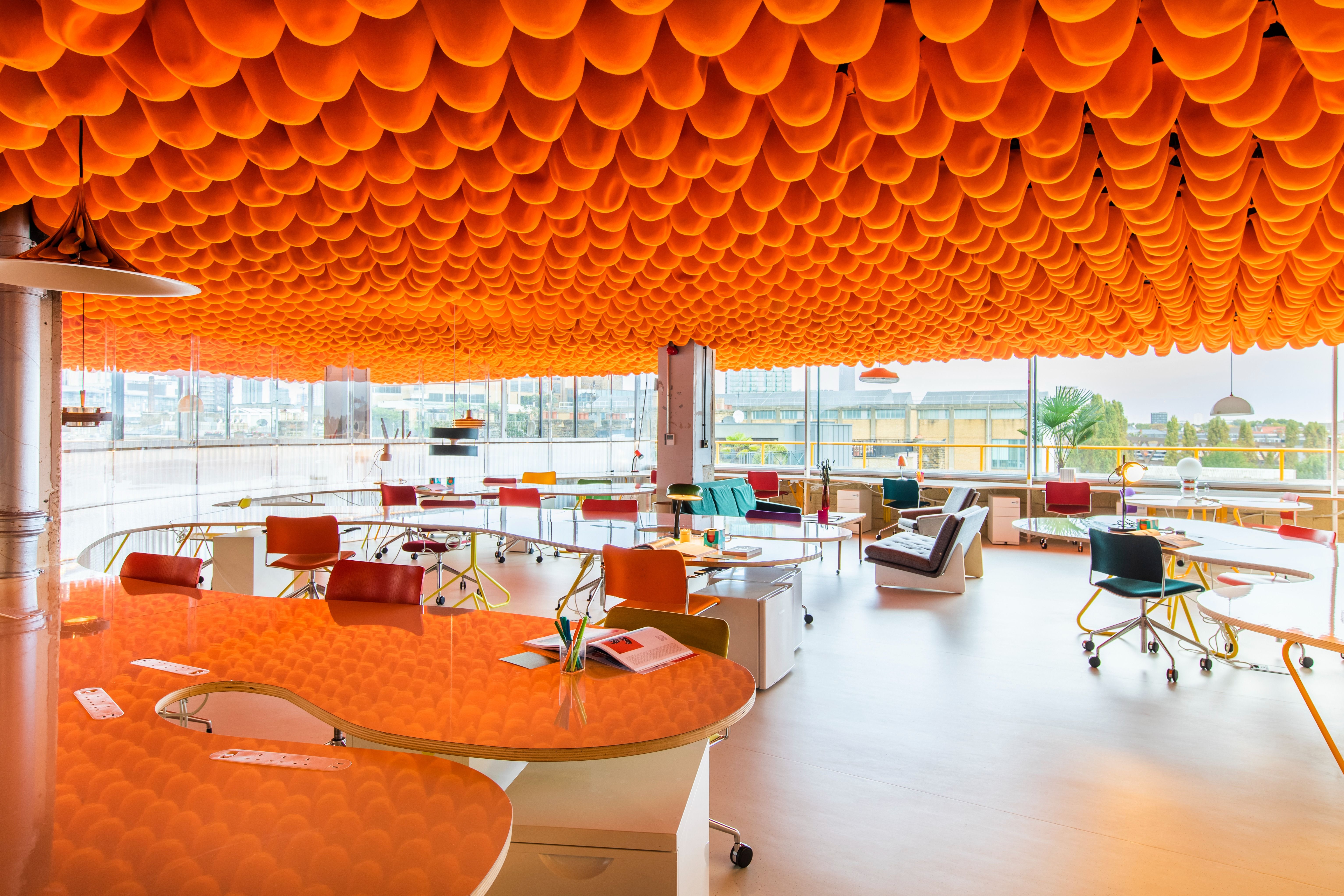 A vibrant meeting room for those bright ideas: Second Home  image 3