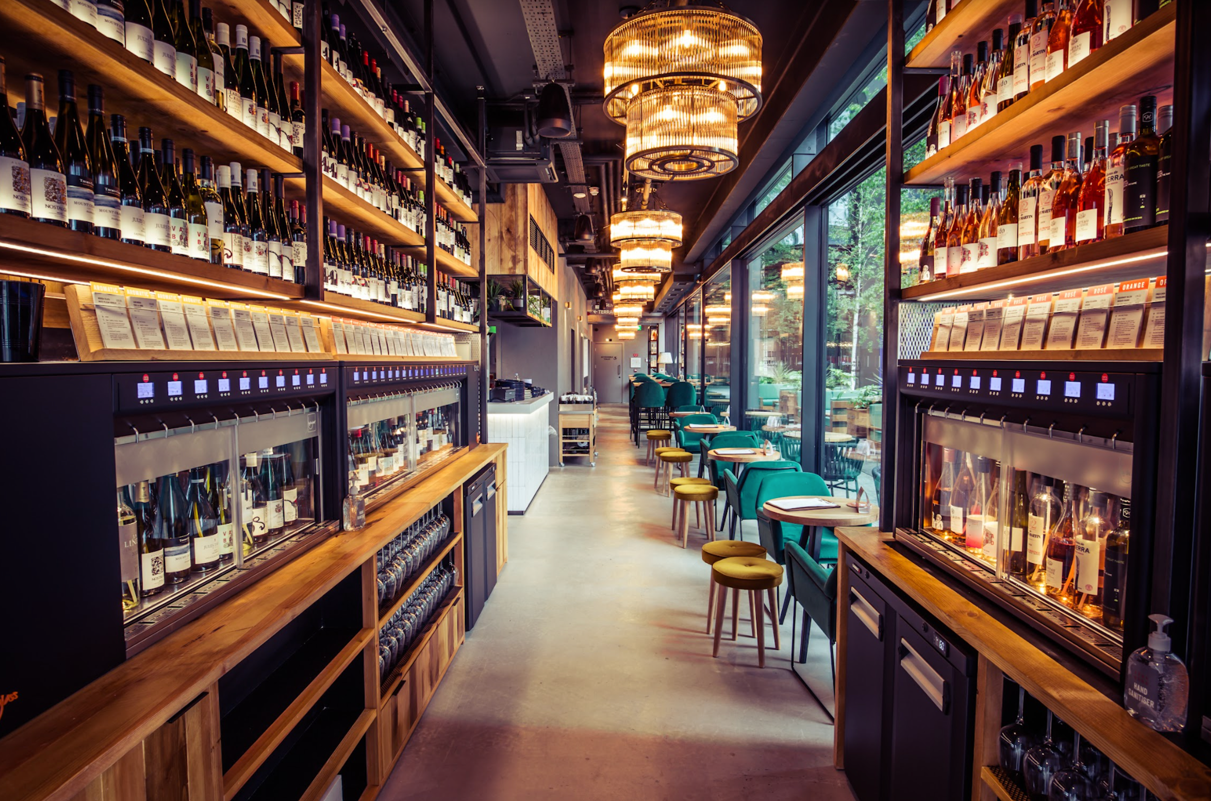 Shoreditch wine bar vagabonds