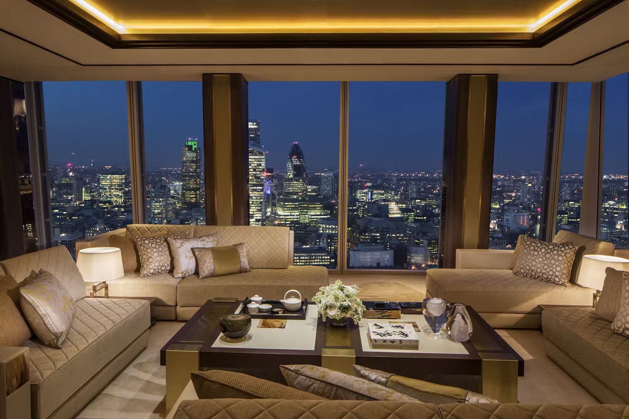 Signature Suites, Shangri-La Hotel london bridge meeting room