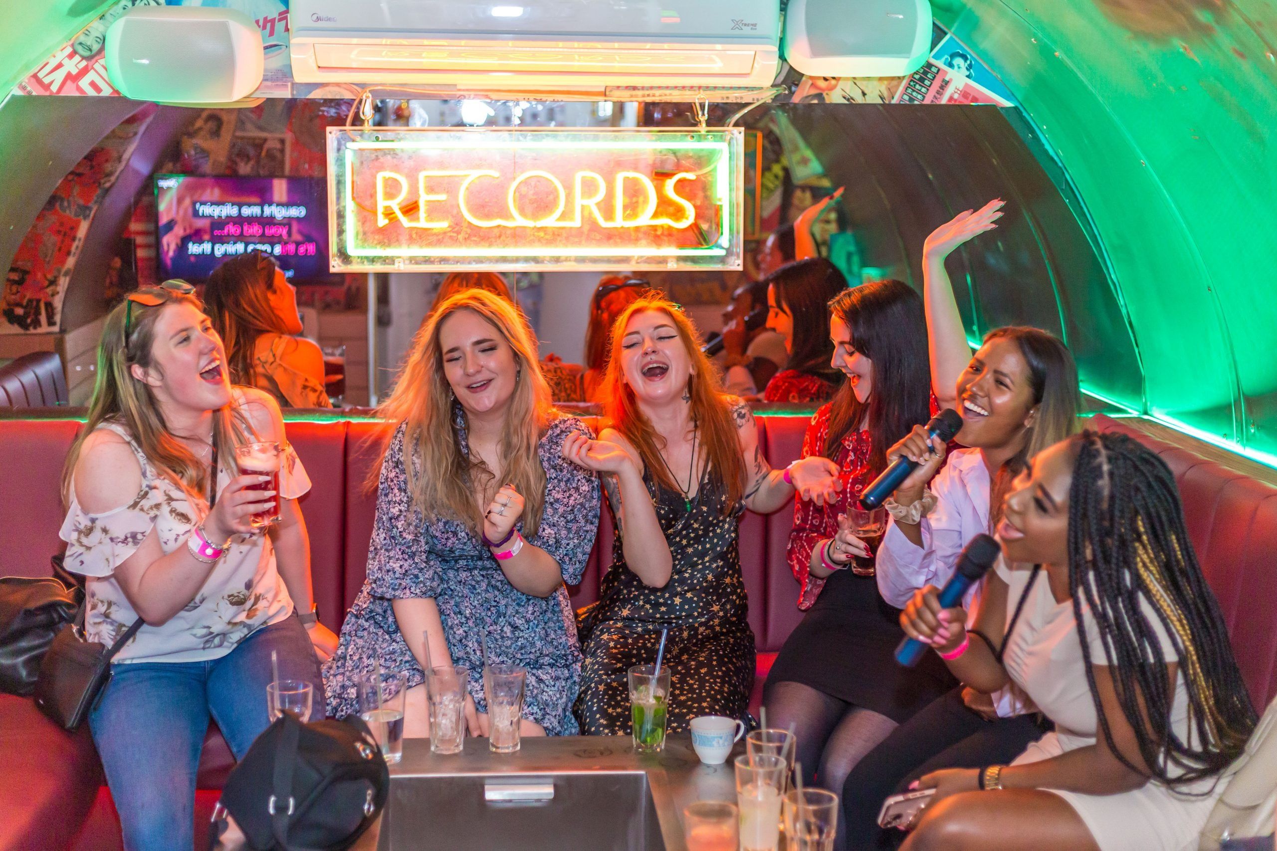 An authentic London karaoke bar experience: Simmons image 2