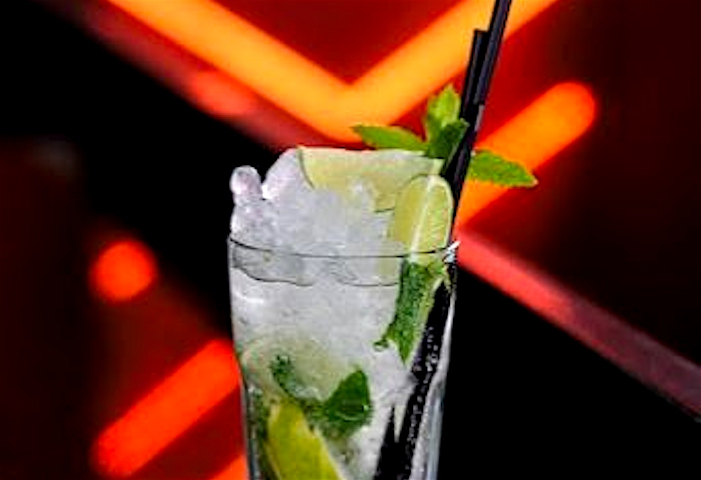 An authentic London karaoke bar experience: Simmons image 3