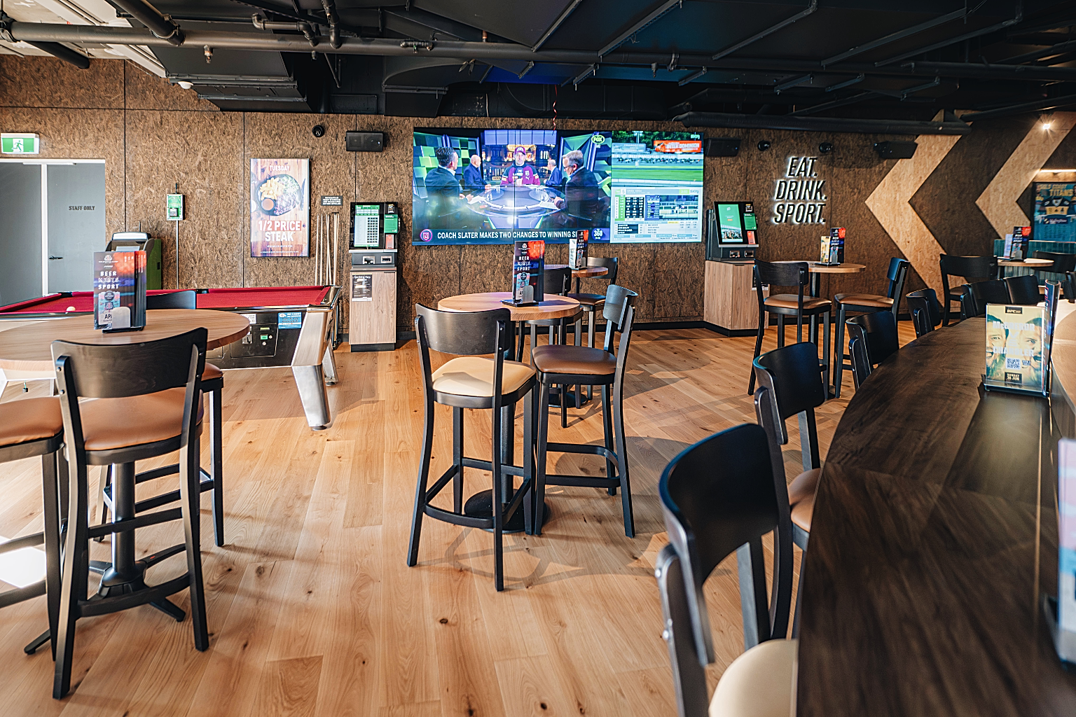 Discover Gold Coast's Top Pubs