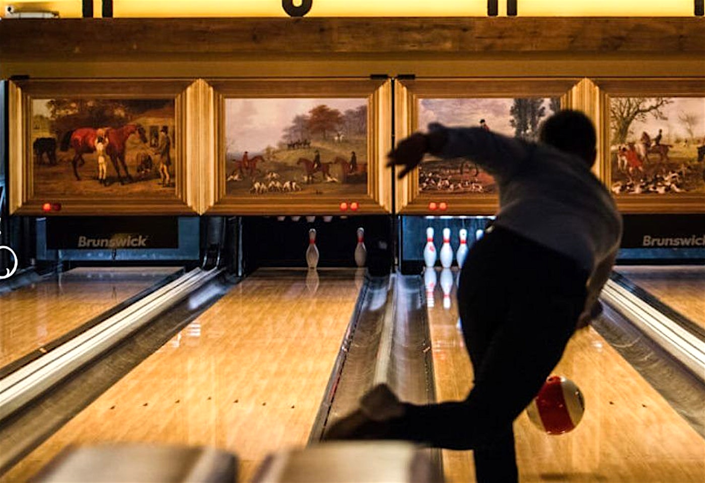 Exclusive Hire, Strike Bowling Surfers Paradise image 2