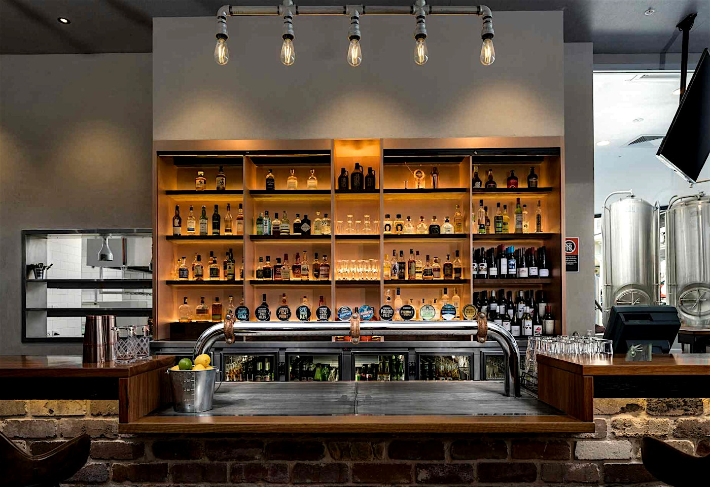 Sydney Brewery Surry Hills, Rydges Sydney Central image 3