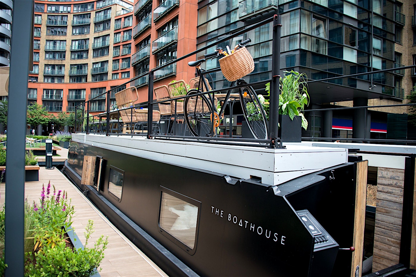 THE BOATHOUSE LONDON PARTY