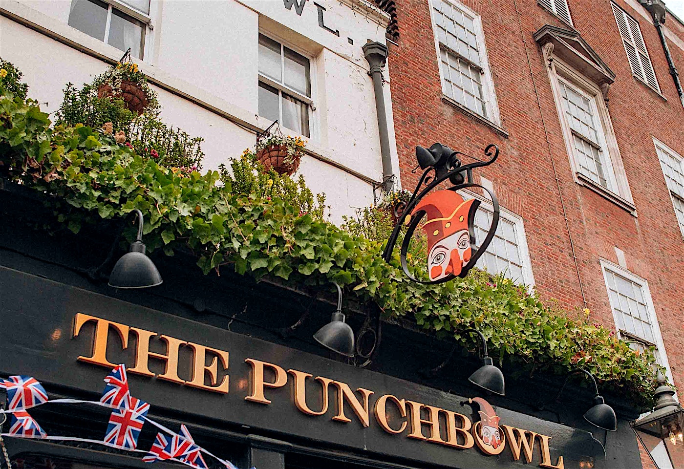 THE PUNCHBOWL MAYFAIR PUBS