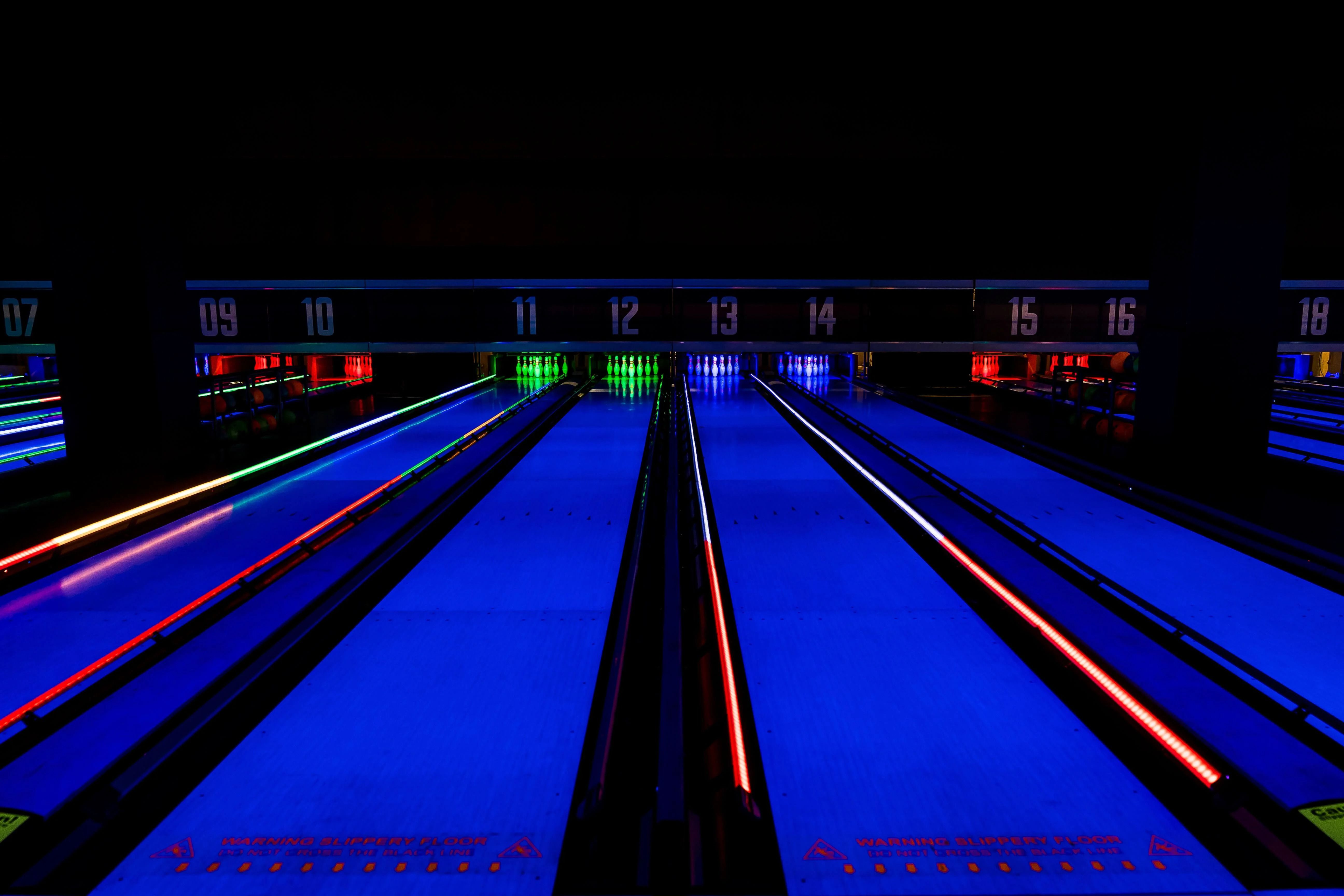  Pin it to win it at this London bowling alley: Tenpin Acton1