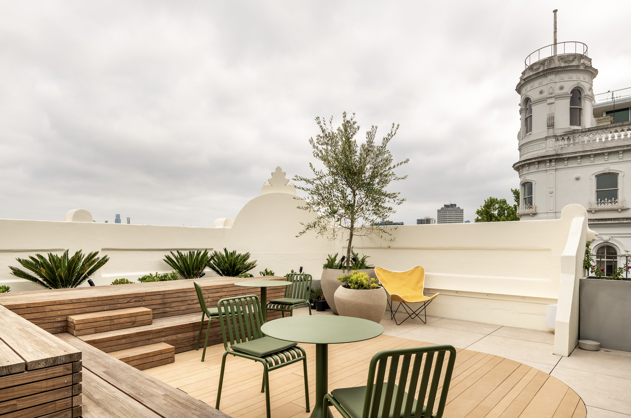 Milton Terrace, The Hive Milton House image 3