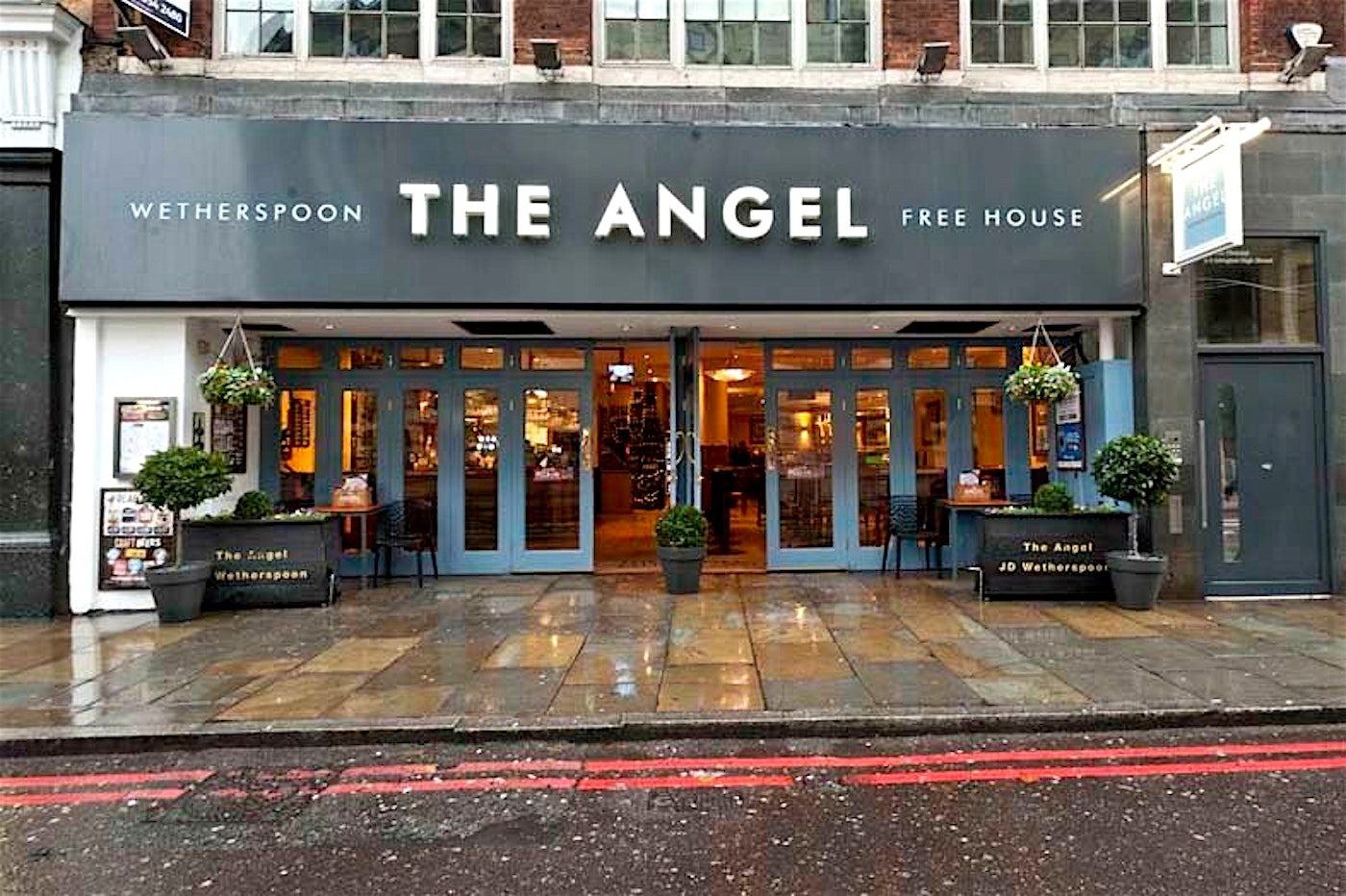 The Angel (Wetherspoons) pub angel