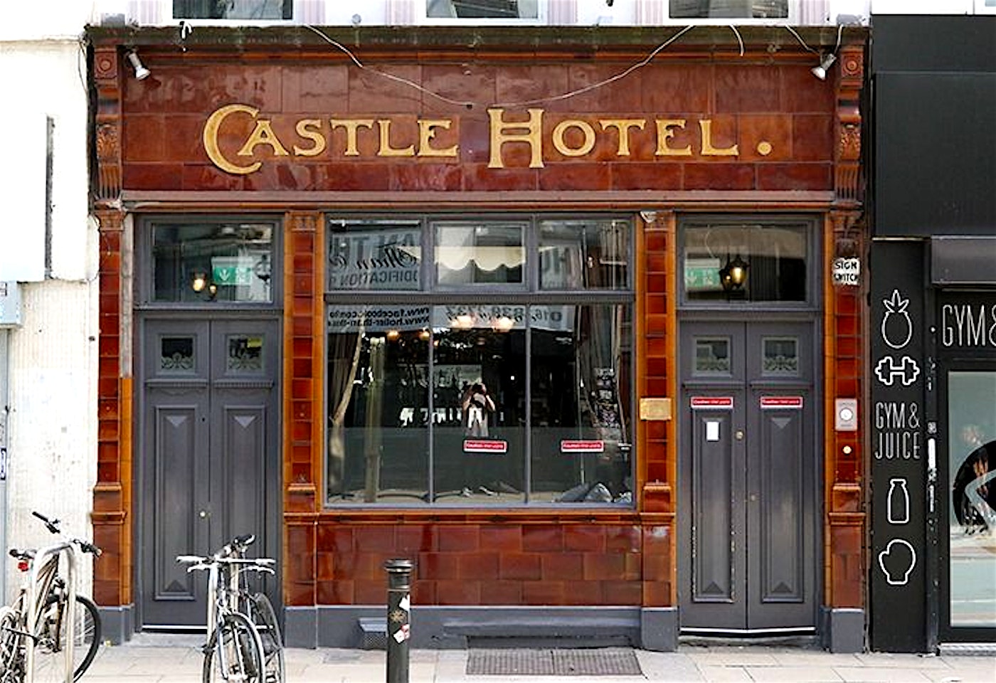The Castle Hotel Pub manchester 2