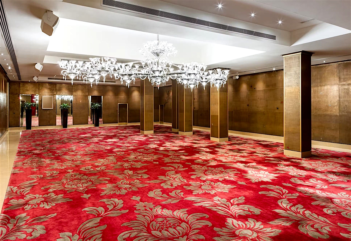 The Crystal Room, The May Fair Hotel london conference hotels