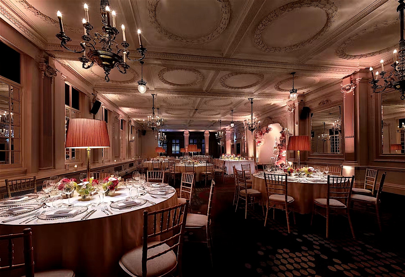 The Dilly, Christmas venue in London