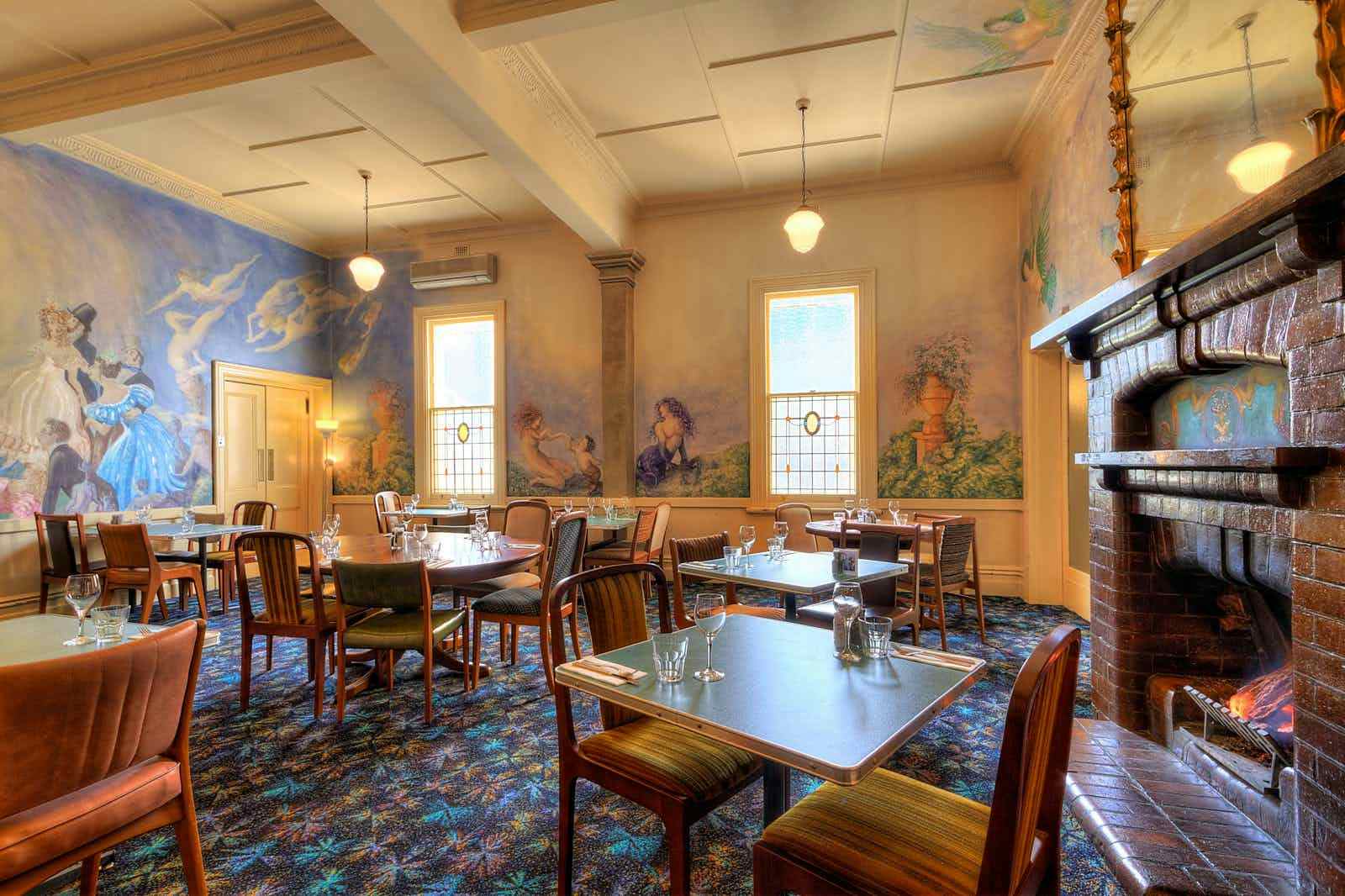 The Dining Room, Mile End Hotel image 2