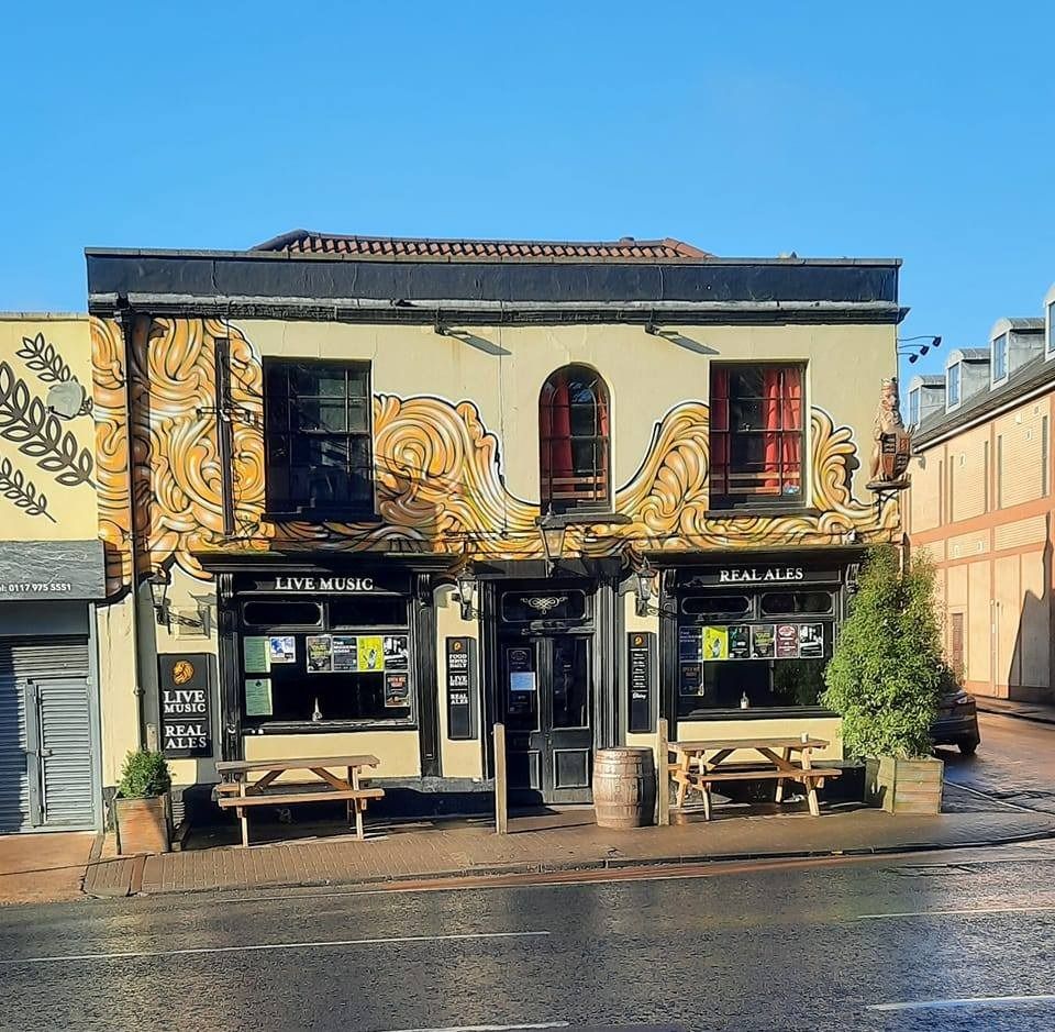 The Golden Lion Gloucester Road pub bristol