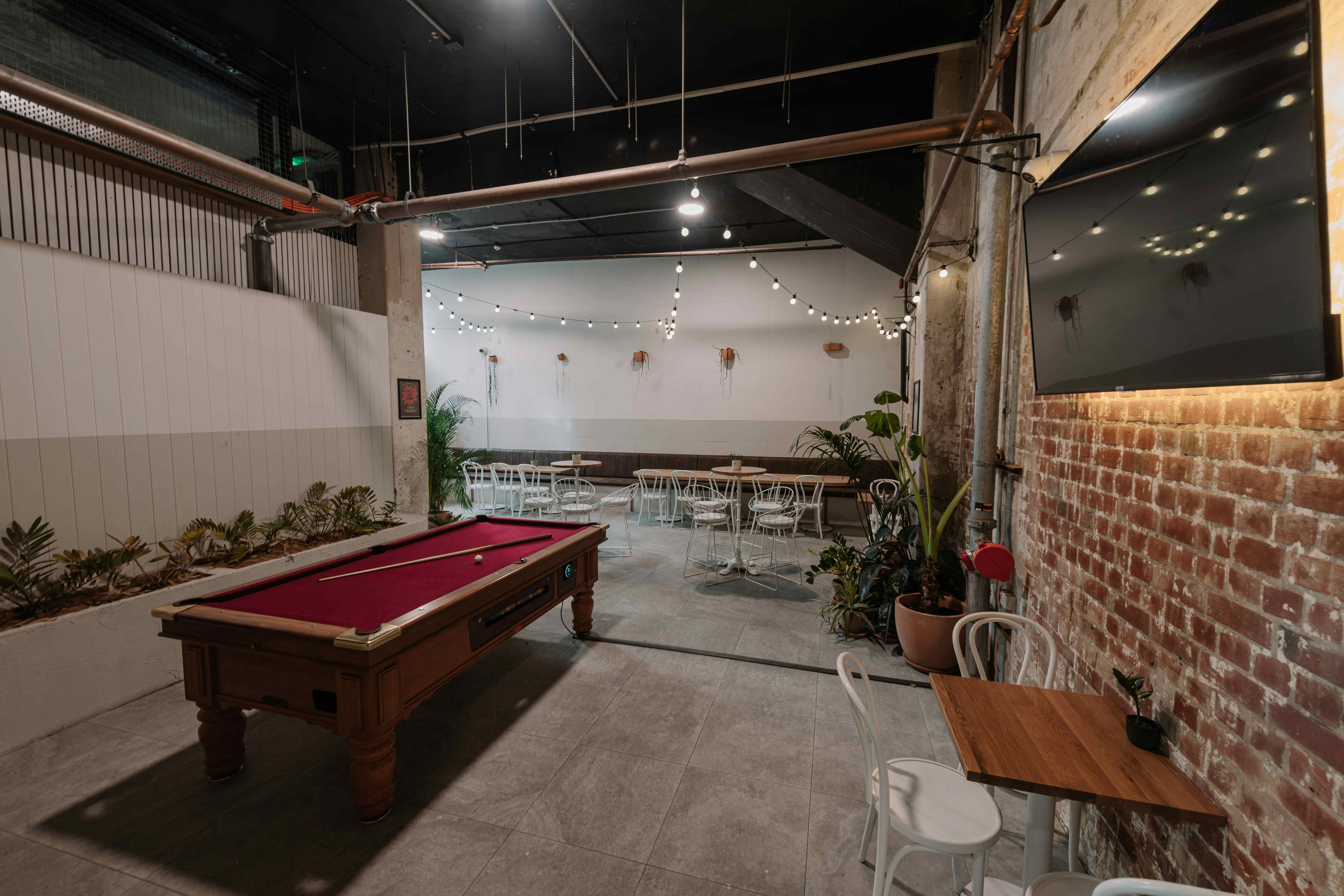 The King William | Laneway & Beer Garden | Venue Hire Adelaide | 3