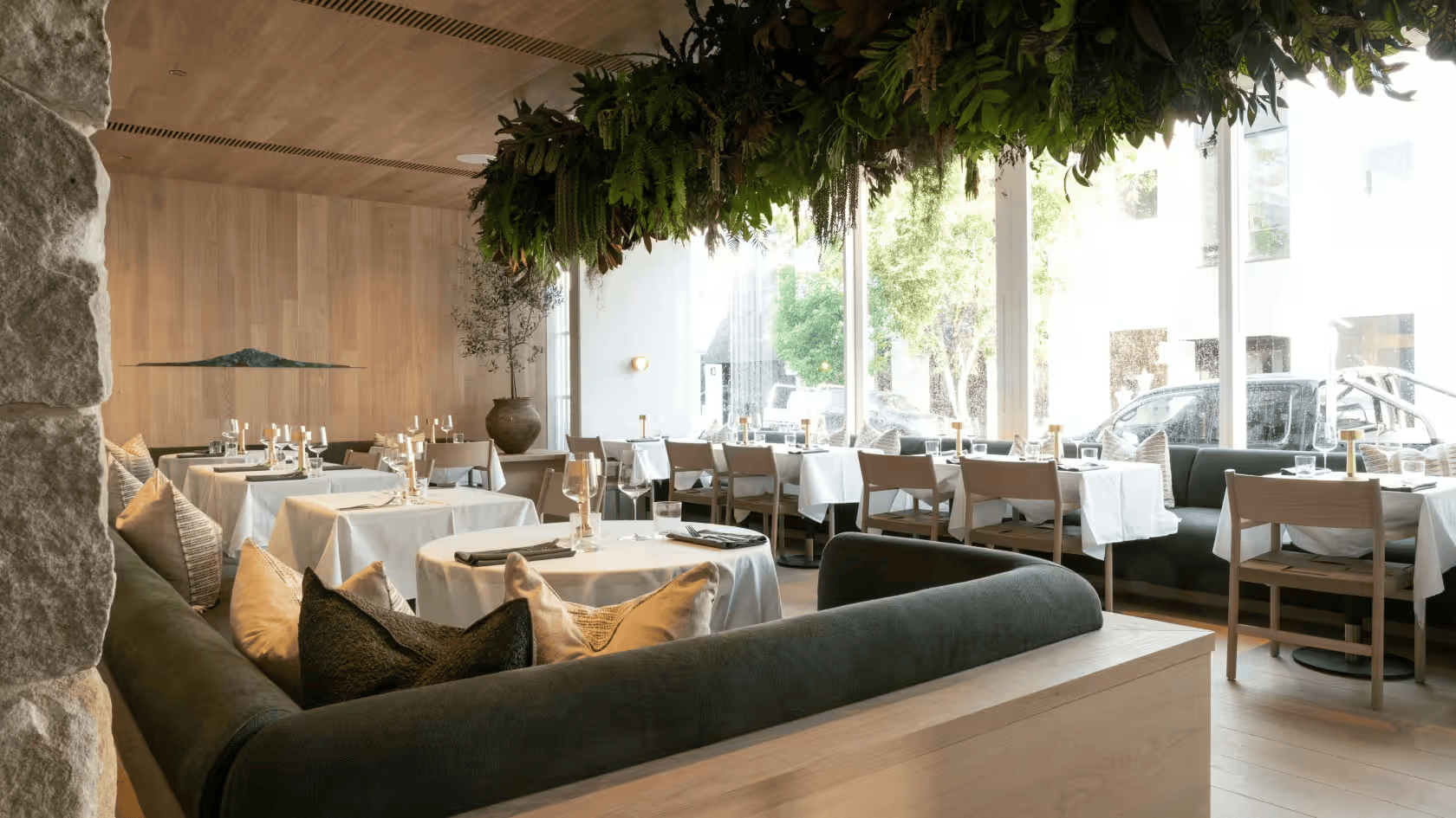 The Lodge Bar & Dining, James St | Dining Room | Venue Hire Brisbane | 2