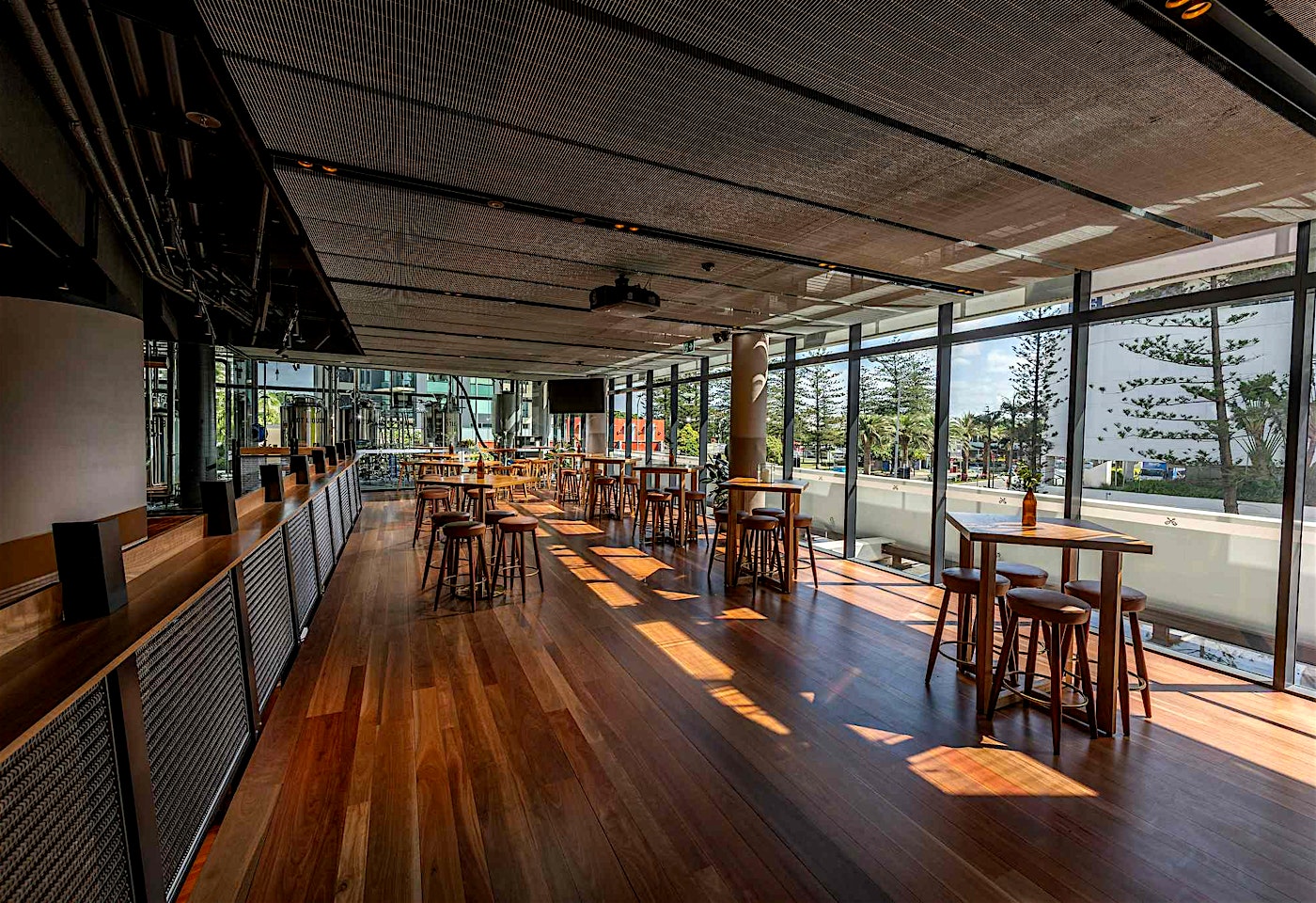 The Lucky Squire | THE BREWERS DECK Exclusive Hire | Venue Hire Gold Coast | 1