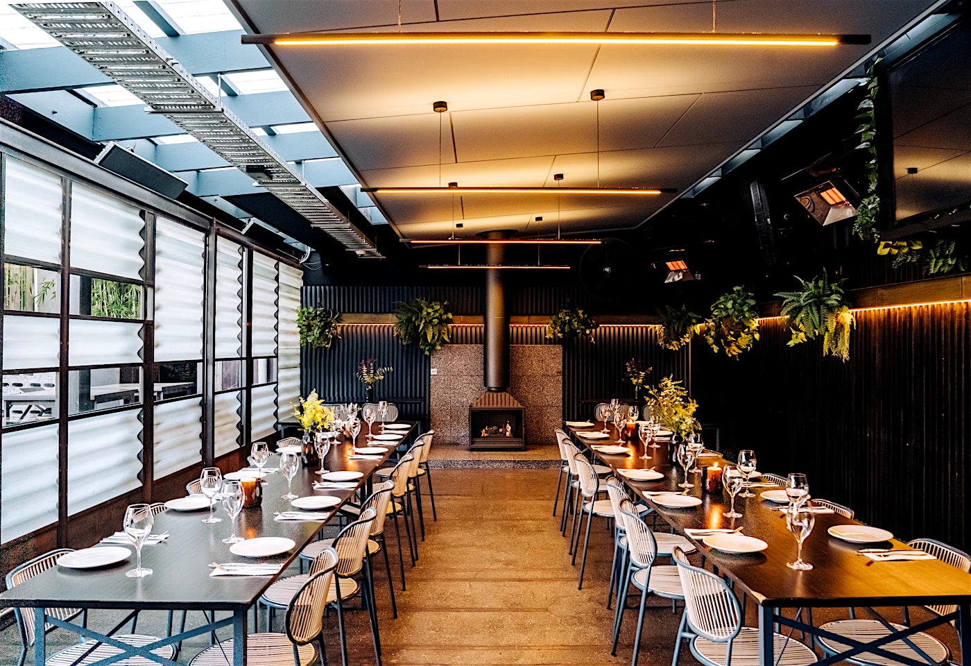 The Garden Parlour, The National Hotel1