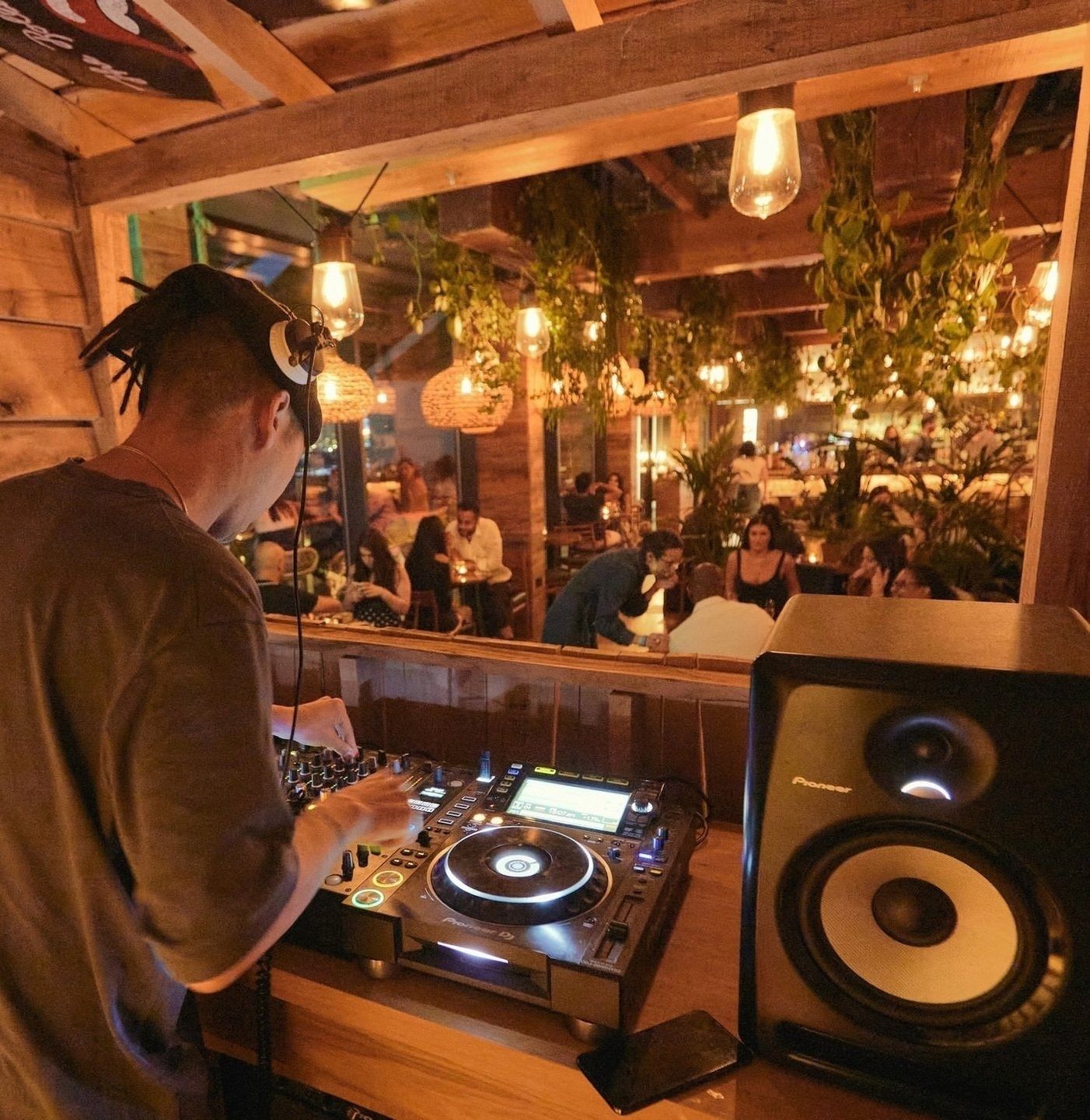 8 Top Mayfair Rooftop Bars Hire Now