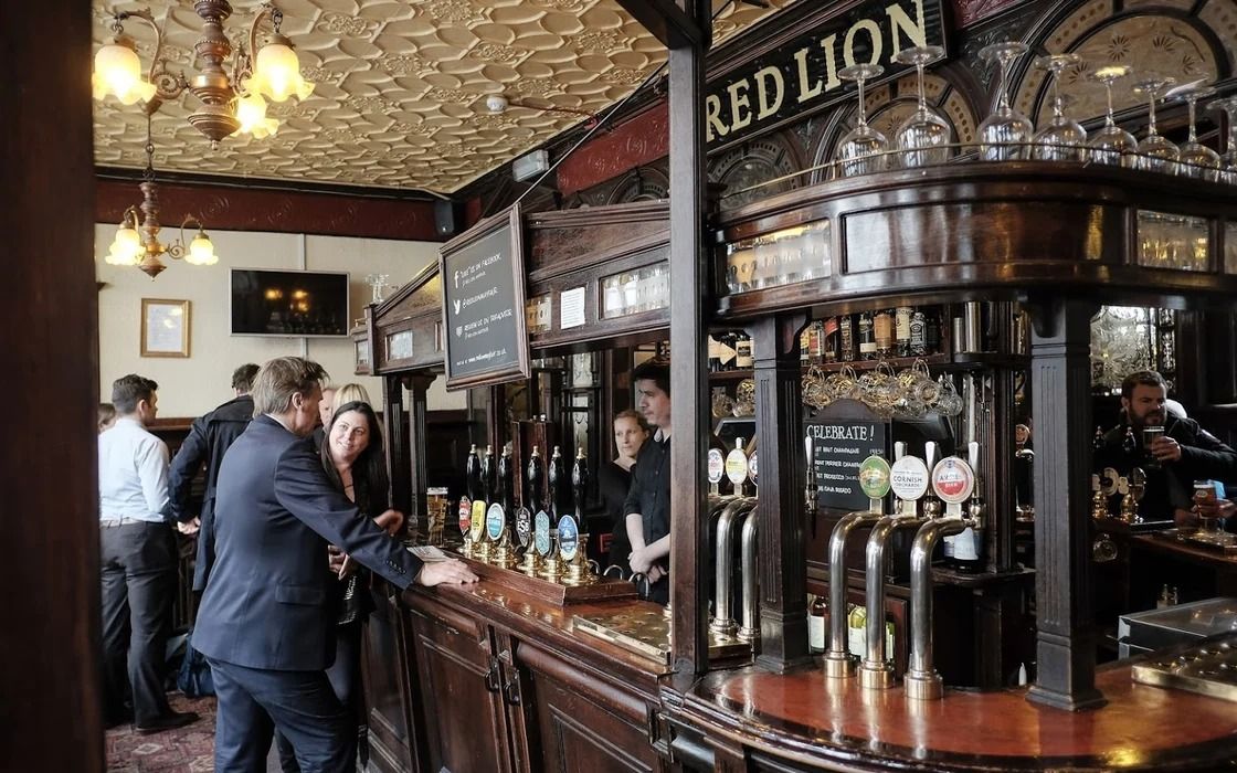 The Red Lion Mayfair pubs 2