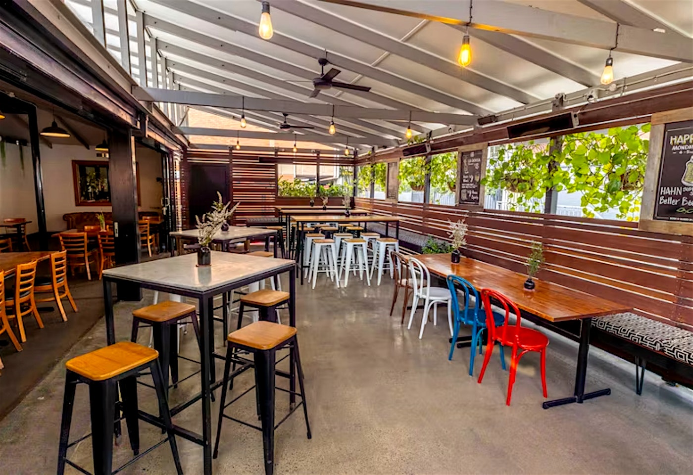 The Beer Garden, The Trans Hotel image 2