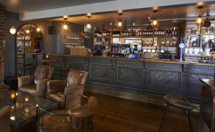 The albion pub clifton