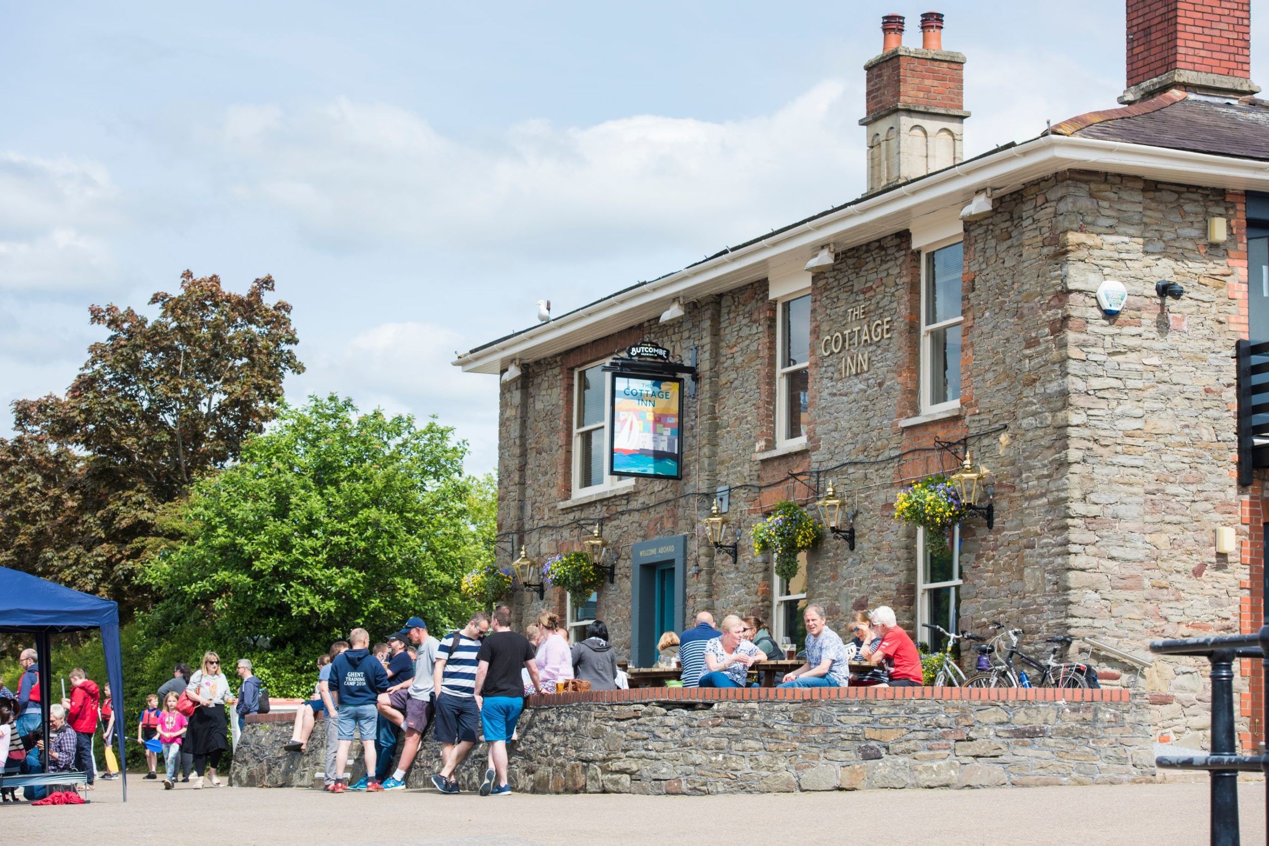 The cottage inn harbourside pub 
