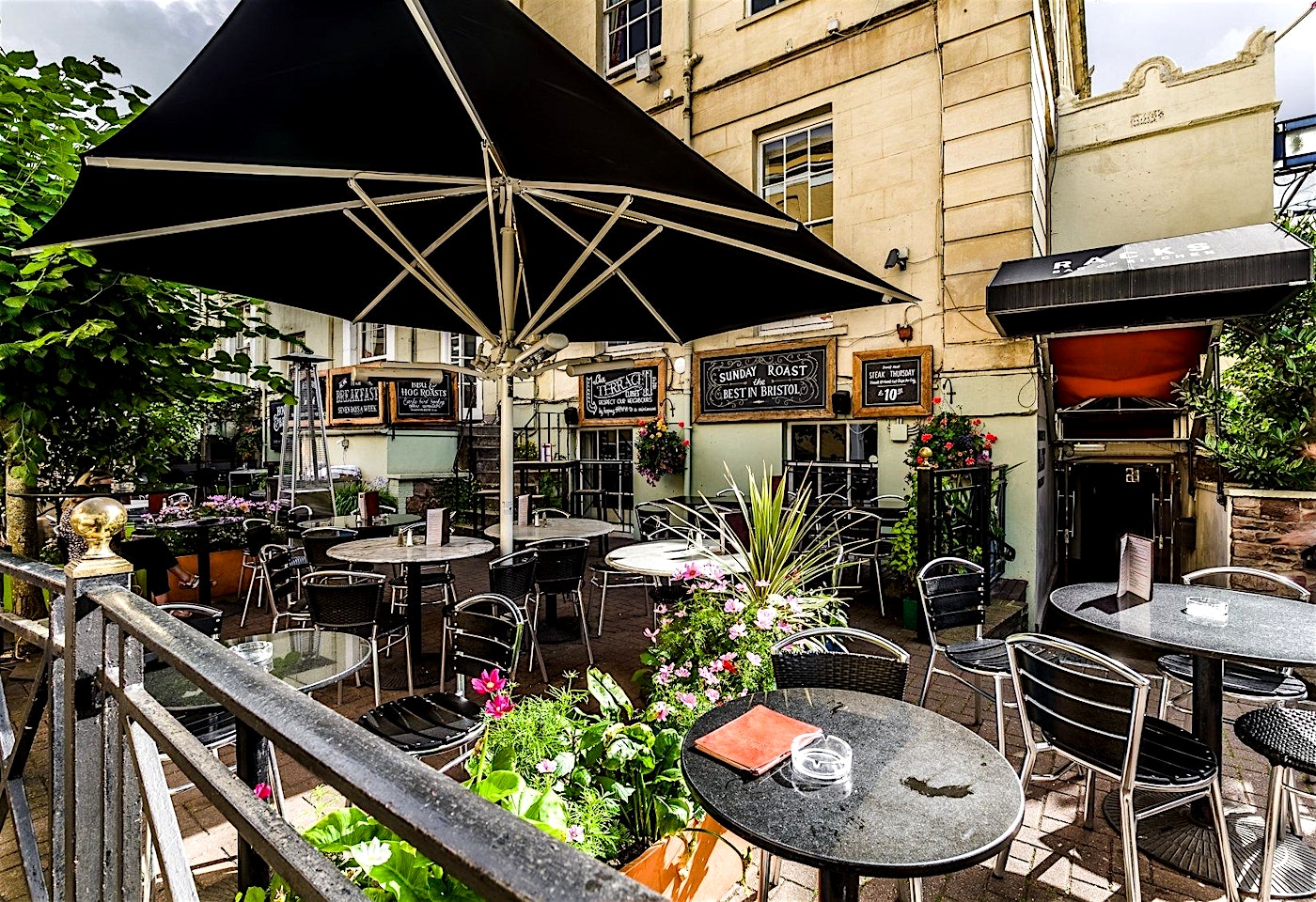 The mall bristol outdoor pub 1.