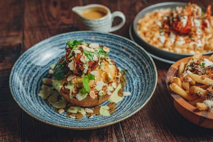 A St Pauls bar for the wine lovers: El Vino Masons Avenue image 3