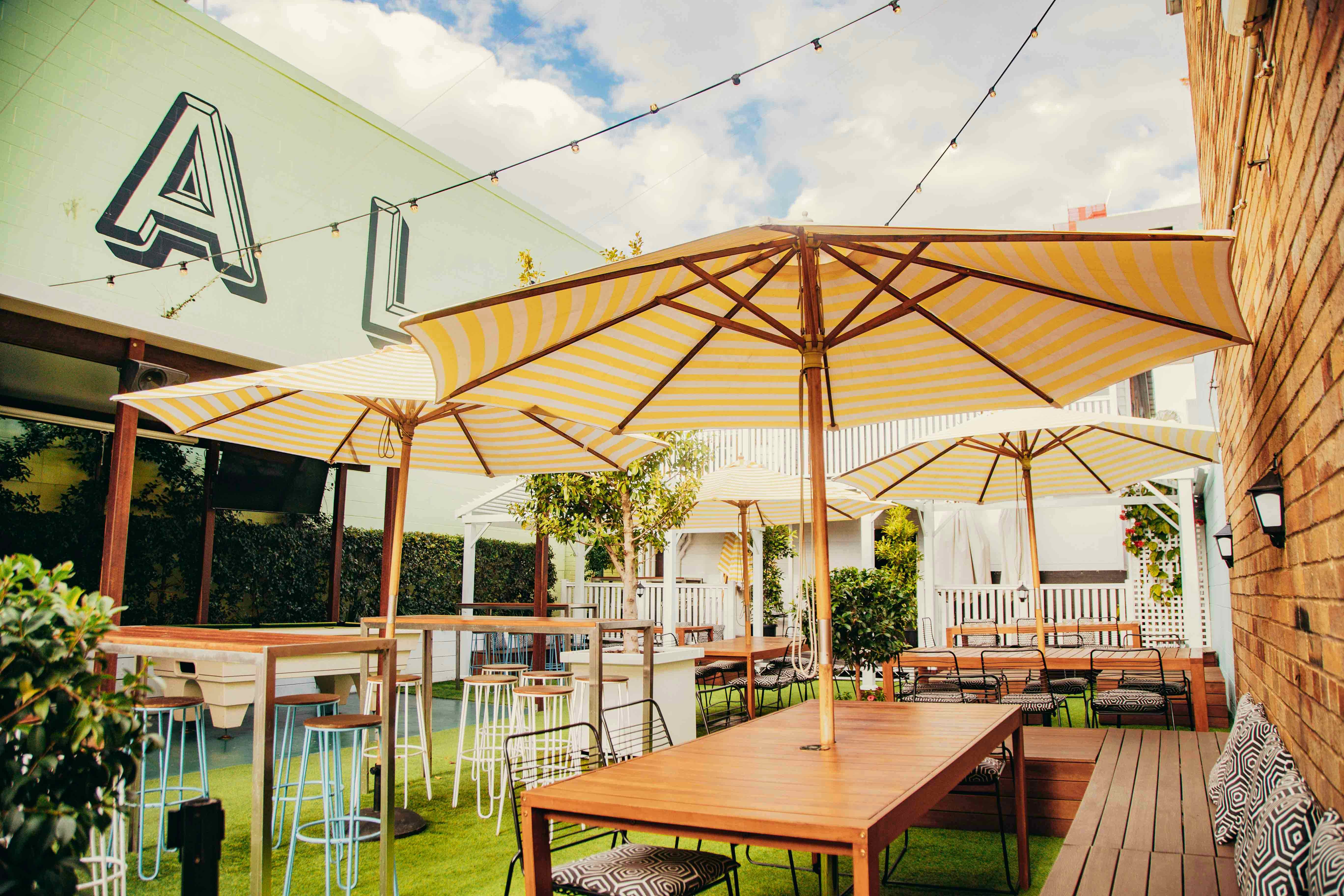 Tropicana, Summa House  image 2