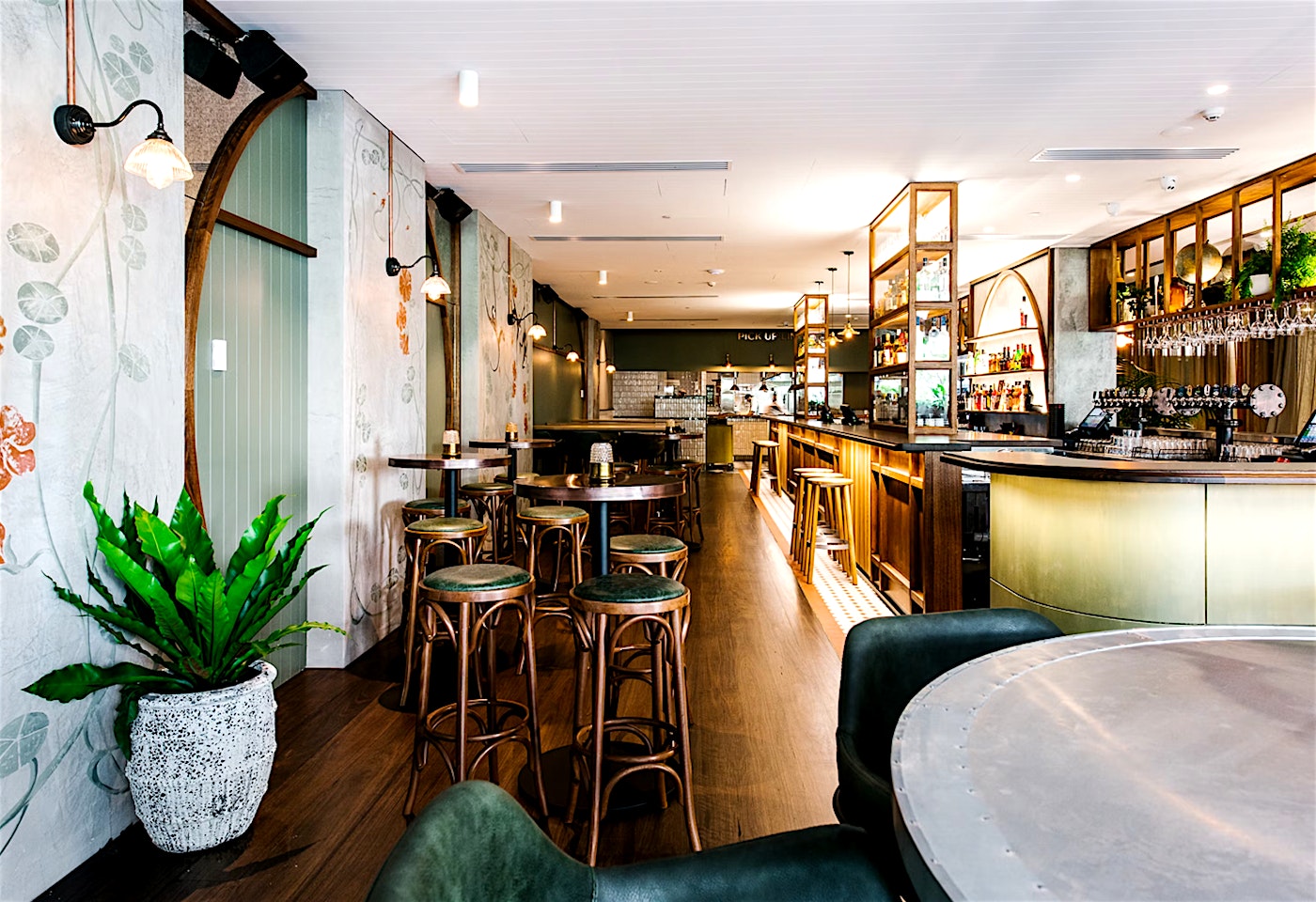 Lover's Lane, Verandah Bar image 2