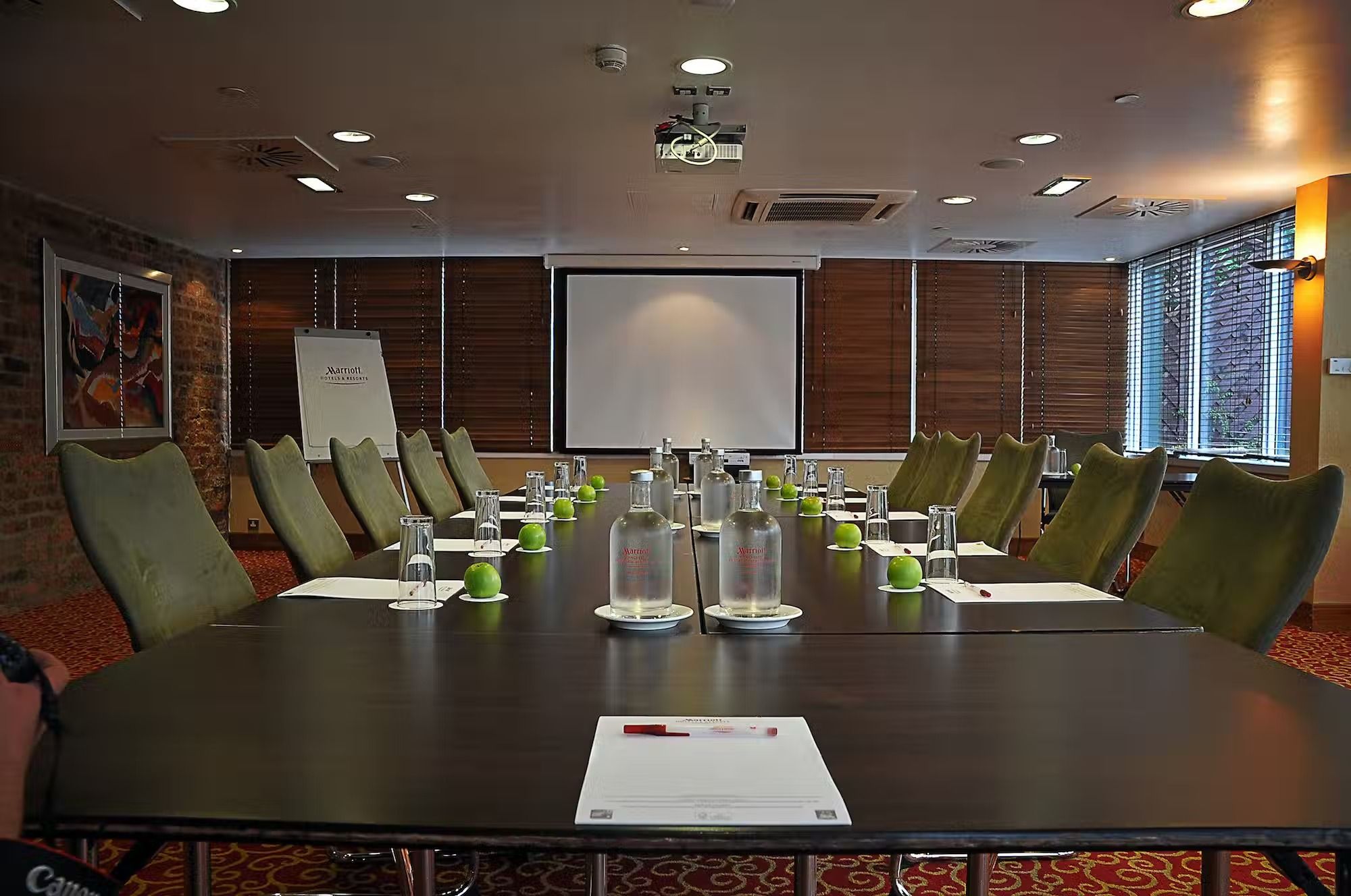 Victoria & Albert Hotel Manchester meeting room 2