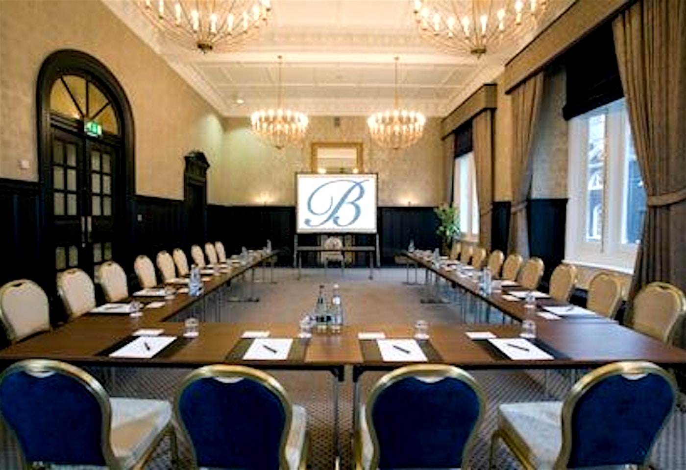 The Virginia Woolf Room Bloomsbury House Large Conference Venues London