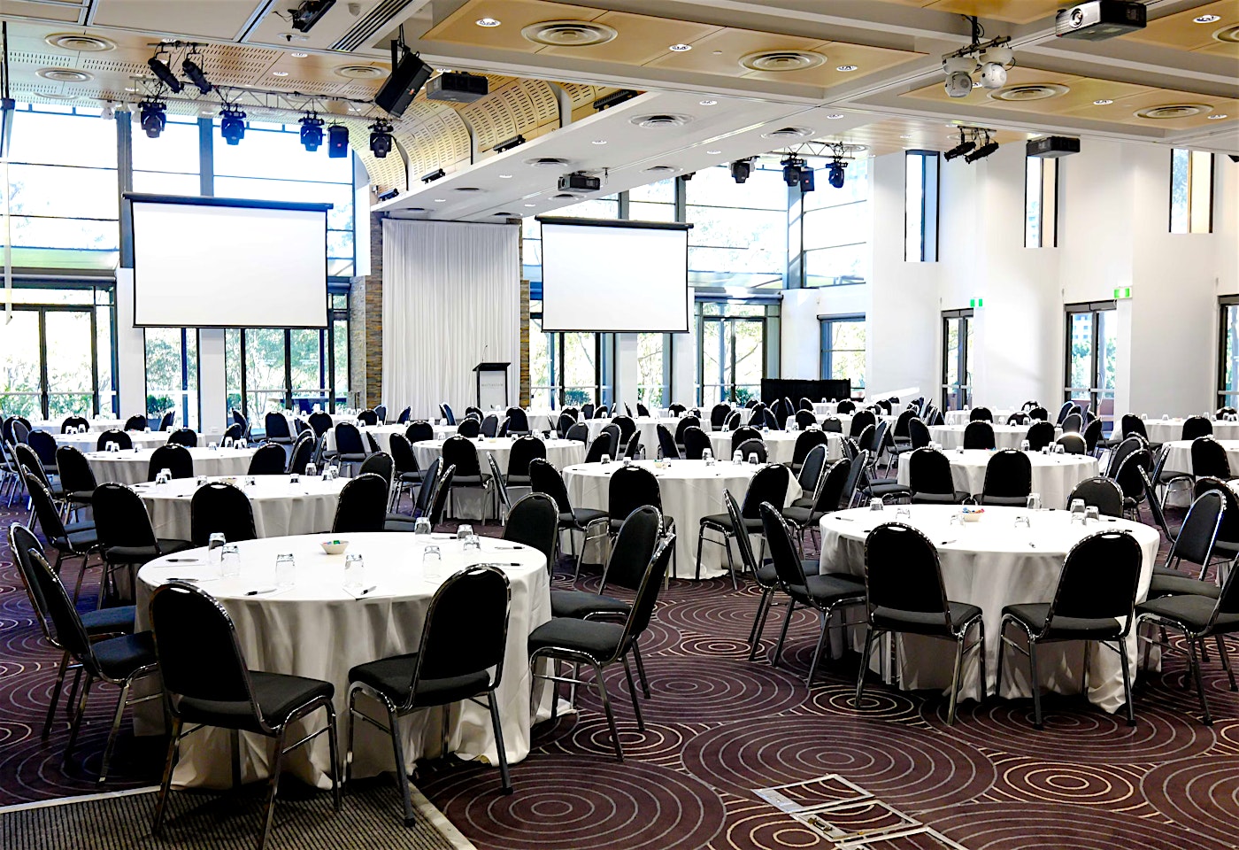 Lake Room, Waterview in Bicentennial Park image 2