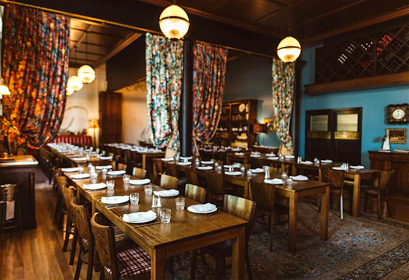 Whole Restaurant, Walter's Steakhouse and Wine Bar1