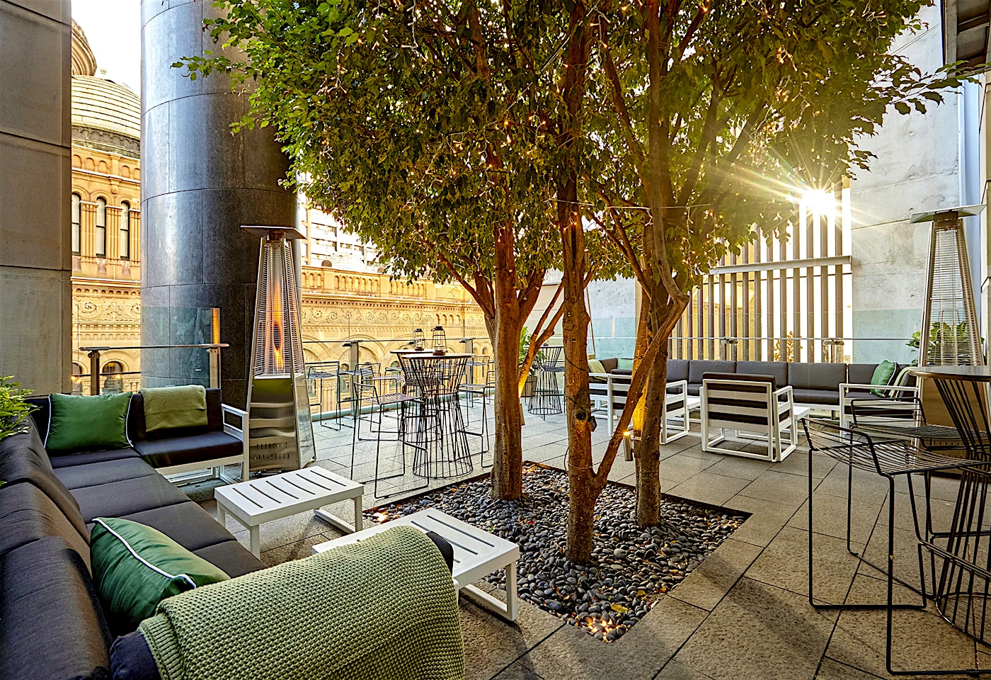 Back Bar and Terrace, Zeta Bar image 3