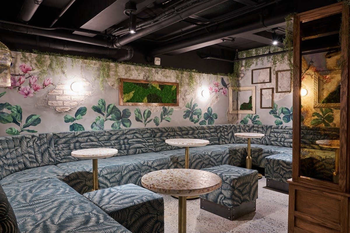 Throw a Big Easy party in the Big Apple: Alligator Pear image 3